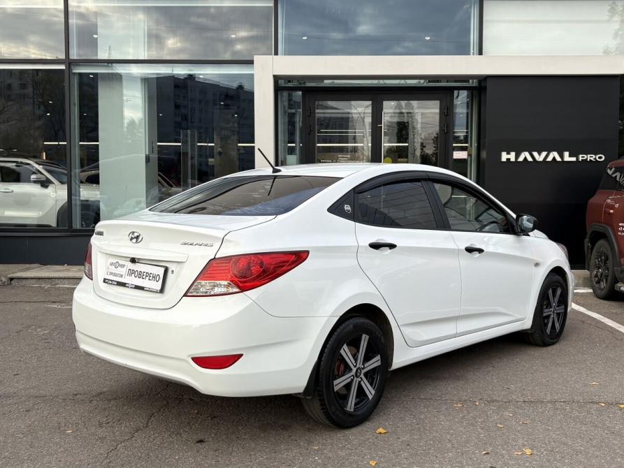 Hyundai Solaris I Москва  - изображение 5