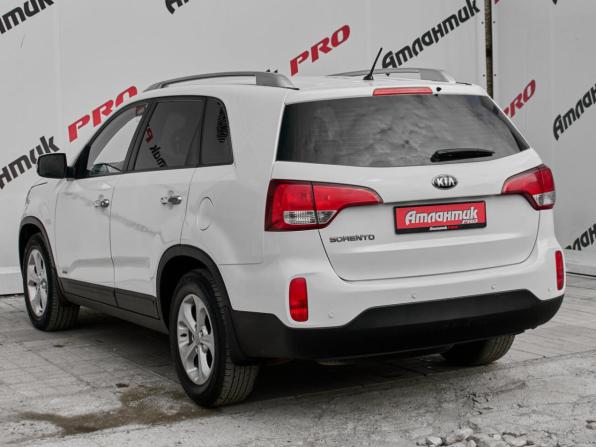 Kia Sorento II Рестайлинг с пробегом 2012 года, цена 1 550 000 рублей, 183369 км, внедорожник, Автокод Объявления