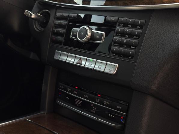 Mercedes-Benz E-Класс IV (W212 S212 C207) Рестайлинг с пробегом 2013 года, цена 1 729 000 рублей, 195261 км, седан, Автокод Объявления
