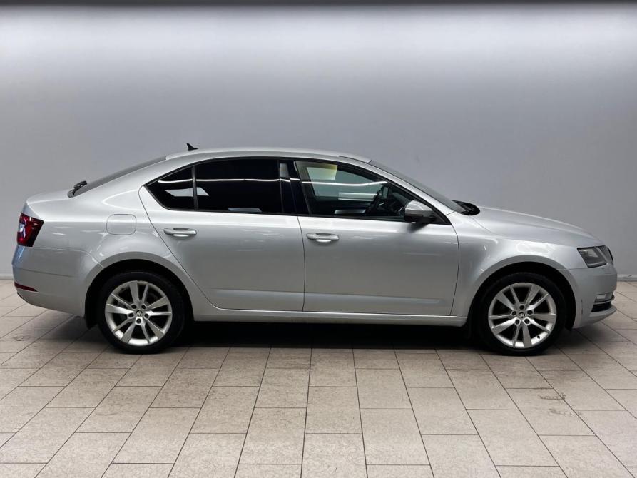 Skoda Octavia III (A7) Рестайлинг Санкт-Петербург  - изображение 5