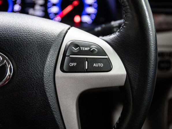 Toyota Allion II Рестайлинг с пробегом 2013 года, цена 1 470 000 рублей, 81068 км, седан, Автокод Объявления