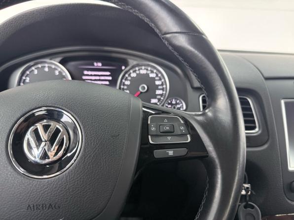 Volkswagen Touareg II с пробегом 2011 года, цена 2 099 000 рублей, 147252 км, внедорожник, Автокод Объявления