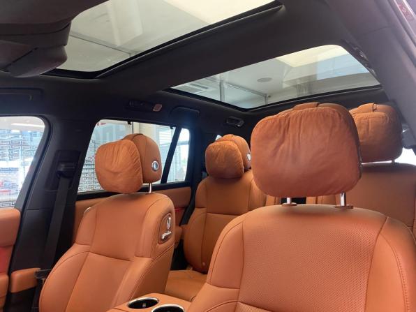 Li Auto (Lixiang) L8 I с пробегом 2023 года, цена 5 597 000 рублей, 42000 км, внедорожник, Автокод Объявления