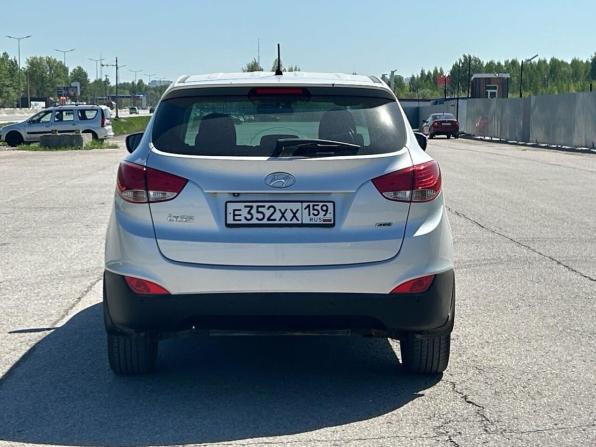 Hyundai ix35 I Рестайлинг с пробегом 2014 года, цена 1 645 000 рублей, 99390 км, внедорожник, Автокод Объявления