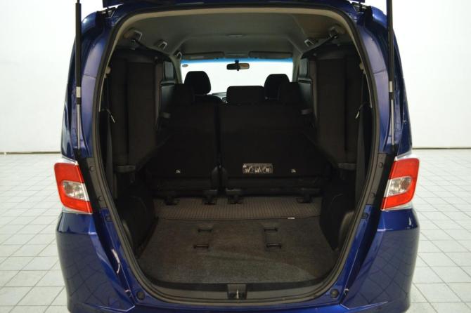 Honda Freed I Рестайлинг 2 с пробегом 2014 года, цена 1 149 000 рублей, 146772 км, компактвэн, Автокод Объявления