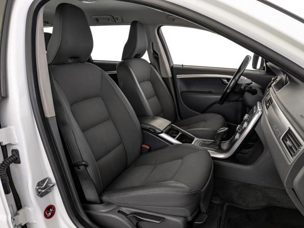 Volvo XC70 II Рестайлинг с пробегом 2014 года, цена 1 990 000 рублей, 228704 км, универсал, Автокод Объявления