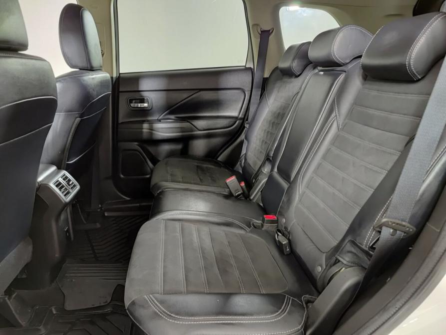 Mitsubishi Outlander III Рестайлинг 3 Уфа  - изображение 16