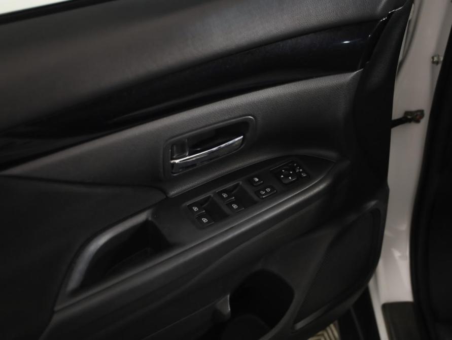 Mitsubishi Outlander III Рестайлинг 3 Санкт-Петербург  - изображение 22