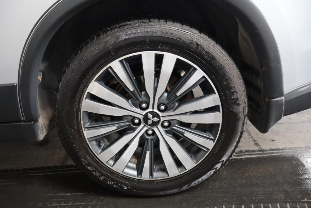 Mitsubishi Outlander III Рестайлинг 3 Санкт-Петербург  - изображение 15