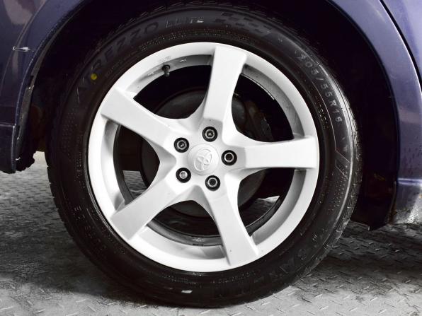 Toyota WiLL II (VS) с пробегом 2001 года, цена 487 999 рублей, 443231 км, хэтчбек, Автокод Объявления