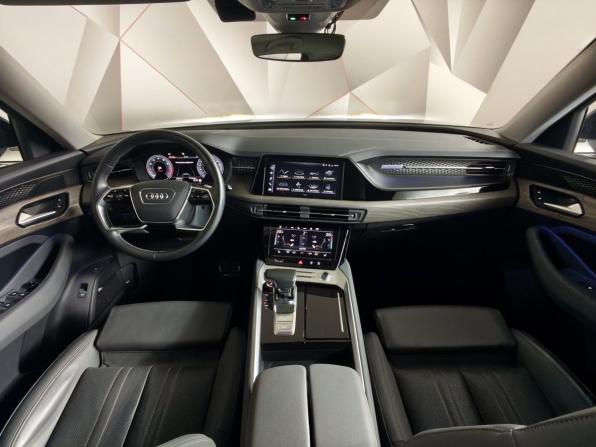 Audi Q6 с пробегом 2023 года, цена 5 965 000 рублей, 42239 км, внедорожник, Автокод Объявления