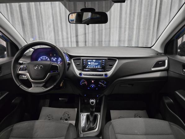 Hyundai Solaris II с пробегом 2017 года, цена 1 035 000 рублей, 130000 км, седан, Автокод Объявления