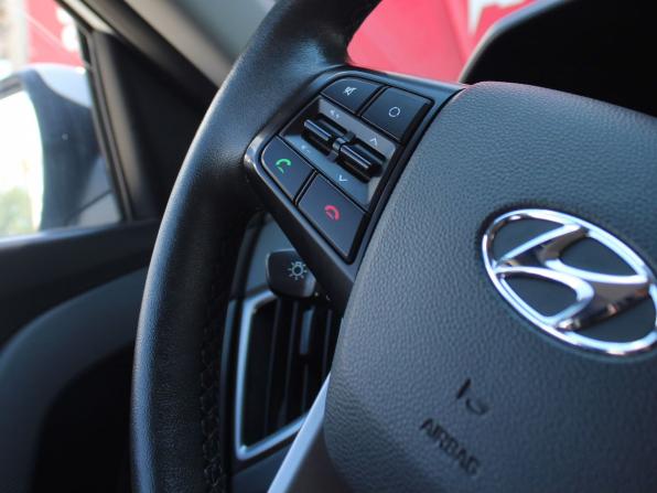 Hyundai Creta I Рестайлинг с пробегом 2021 года, цена 2 069 000 рублей, 82484 км, внедорожник, Автокод Объявления