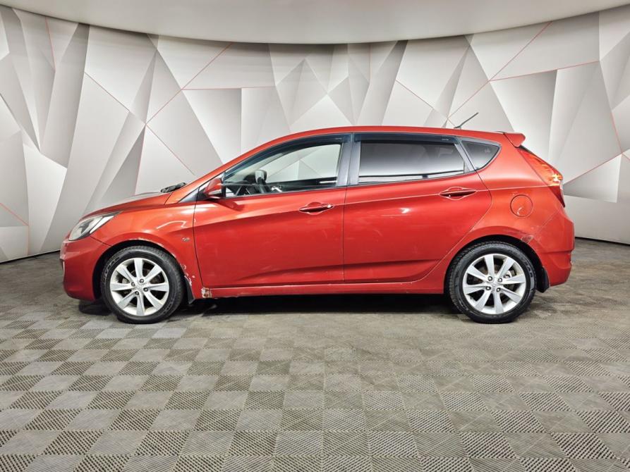 Hyundai Solaris I Москва  - изображение 5