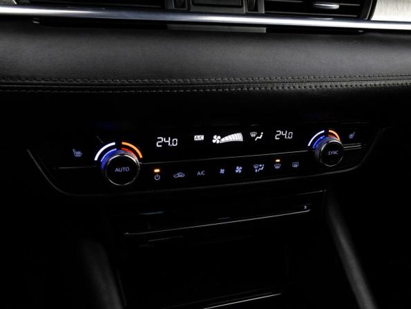 Mazda 6 III (GJ) Рестайлинг 2 с пробегом 2019 года, цена 1 949 000 рублей, 132804 км, седан, Автокод Объявления