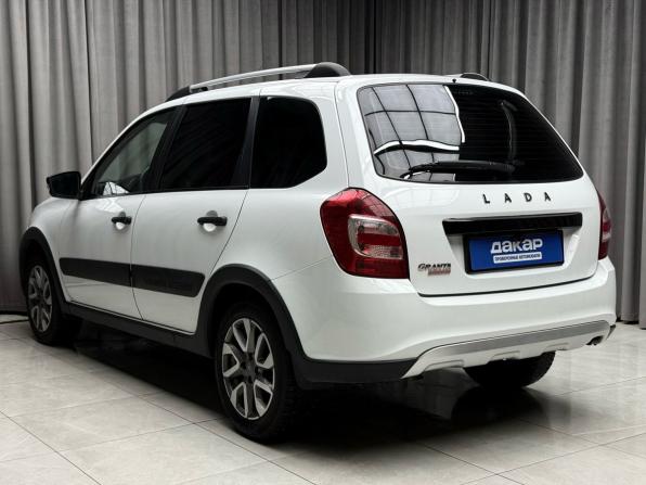 Lada (ВАЗ) Granta I Рестайлинг с пробегом 2023 года, цена 899 000 рублей, 61739 км, универсал, Автокод Объявления