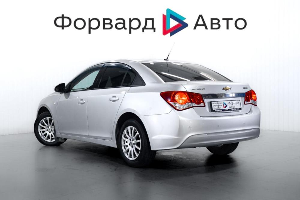 Chevrolet Cruze I Рестайлинг Тюмень  - изображение 6