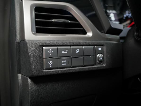 Новый KGM Korando 2025 года, цена 4 310 000 рублей, внедорожник, Автокод Объявления