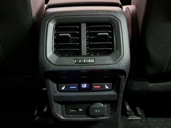 Volkswagen Tiguan II с пробегом 2018 года, цена 2 610 000 рублей, 155601 км, внедорожник, Автокод Объявления
