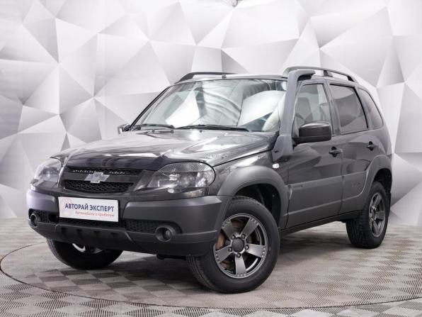 Chevrolet Niva I Рестайлинг с пробегом 2018 года, цена 715 000 рублей, 91763 км, внедорожник, Автокод Объявления