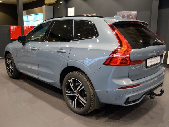 Volvo XC60 II Рестайлинг с пробегом 2021 года, цена 5 249 000 рублей, 64437 км, offers.body_type.unknown, Автокод Объявления