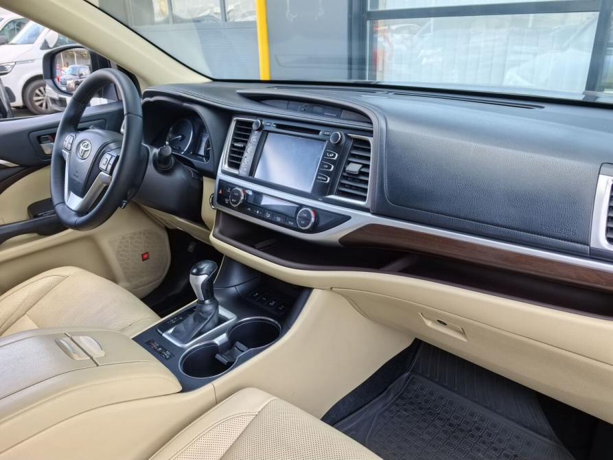 Toyota Highlander III (XU50) Москва  - изображение 11
