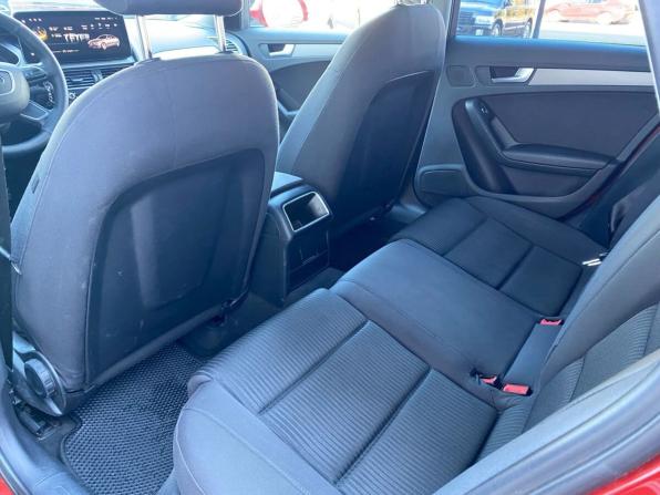 Audi A4 IV (B8) Рестайлинг с пробегом 2012 года, цена 1 059 000 рублей, 219630 км, седан, Автокод Объявления