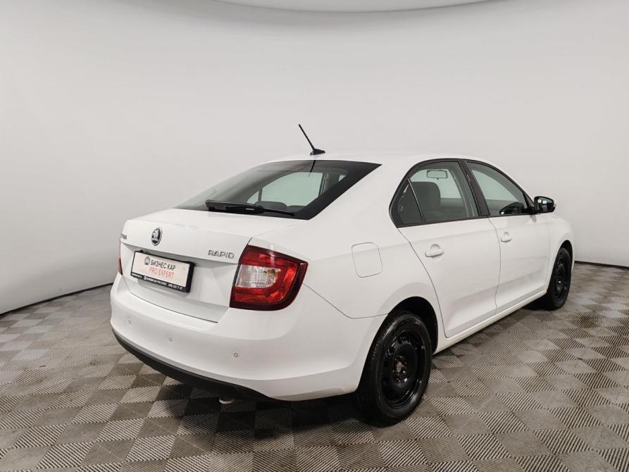 Skoda Rapid I Москва  - изображение 5