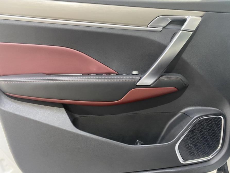 Geely Coolray I Курск  - изображение 17