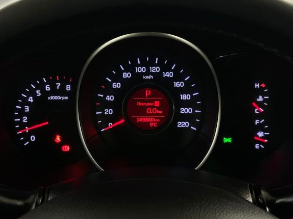 Kia Rio III Рестайлинг с пробегом 2017 года, цена 899 000 рублей, 149660 км, седан, Автокод Объявления
