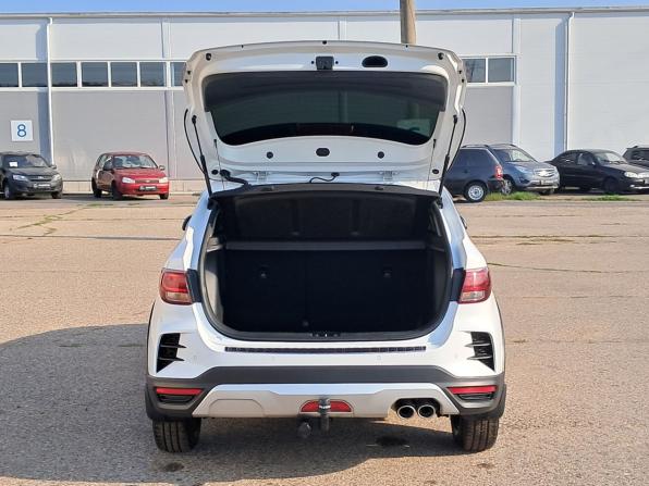 Kia Rio IV Рестайлинг с пробегом 2021 года, цена 1 610 000 рублей, 75870 км, хэтчбек, Автокод Объявления