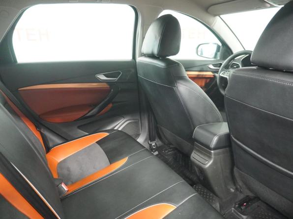 Lada (ВАЗ) Vesta I Рестайлинг (NG) с пробегом 2024 года, цена 1 384 000 рублей, 81741 км, универсал, Автокод Объявления