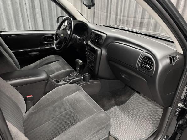 Chevrolet TrailBlazer I Рестайлинг с пробегом 2008 года, цена 1 099 000 рублей, 200000 км, внедорожник, Автокод Объявления