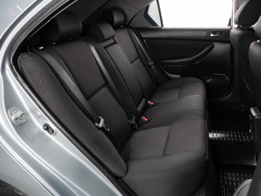 Toyota Avensis II Рестайлинг Тюмень  - изображение 7