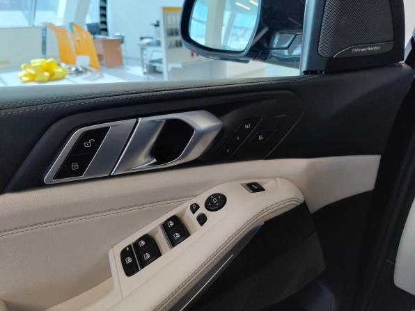 BMW X5 IV (G05/G18) с пробегом 2019 года, цена 4 649 000 рублей, 319085 км, внедорожник, Автокод Объявления