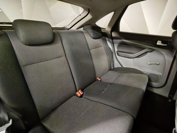 Ford Focus II Рестайлинг с пробегом 2010 года, цена 387 000 рублей, 269504 км, хэтчбек, Автокод Объявления