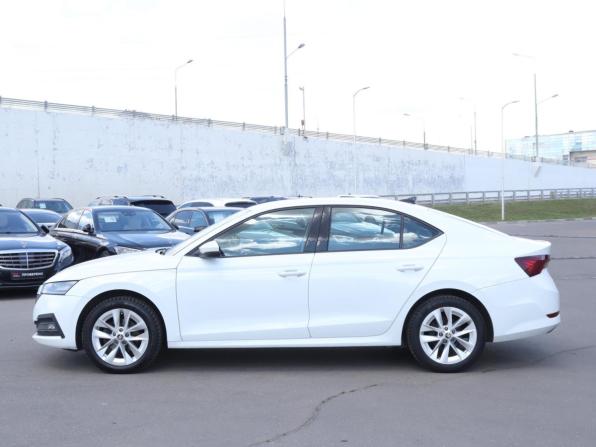 Skoda Octavia IV (A8) с пробегом 2020 года, цена 2 240 000 рублей, 120000 км, лифтбек, Автокод Объявления