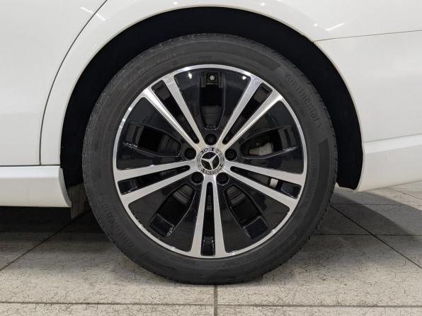 Mercedes-Benz E-Класс V (W213 S213 C238) Рестайлинг с пробегом 2021 года, цена 4 250 000 рублей, 92500 км, седан, Автокод Объявления