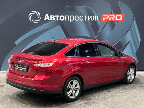 Ford Focus III с пробегом 2013 года, цена 680 000 рублей, 155500 км, седан, Автокод Объявления