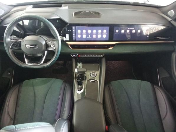 Geely Monjaro I с пробегом 2023 года, цена 3 140 000 рублей, 44403 км, внедорожник, Автокод Объявления