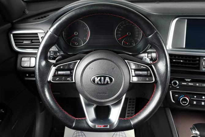 Kia Optima IV Рестайлинг с пробегом 2019 года, цена 2 649 000 рублей, 95067 км, седан, Автокод Объявления