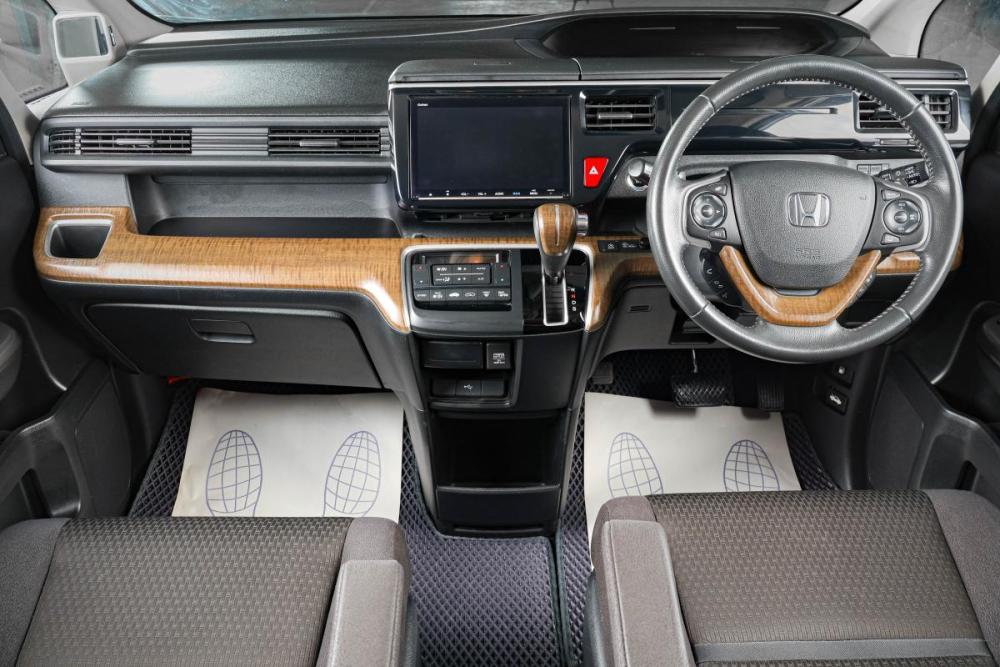 Honda Stepwgn V Рестайлинг Тюмень  - изображение 13