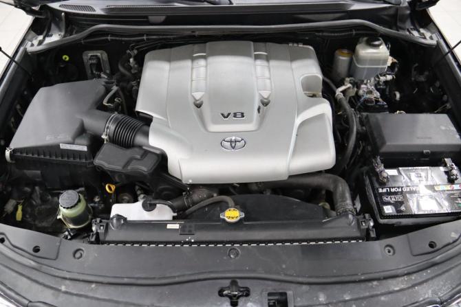Toyota Land Cruiser 200 Series с пробегом 2010 года, цена 2 480 650 рублей, 541840 км, внедорожник, Автокод Объявления