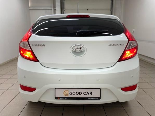 Hyundai Solaris I с пробегом 2014 года, цена 920 000 рублей, 151603 км, хэтчбек, Автокод Объявления