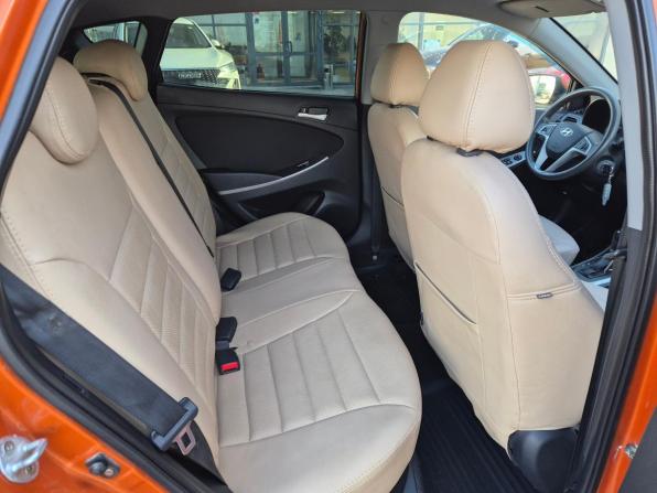 Hyundai Solaris I Рестайлинг с пробегом 2014 года, цена 979 000 рублей, 126052 км, хэтчбек, Автокод Объявления