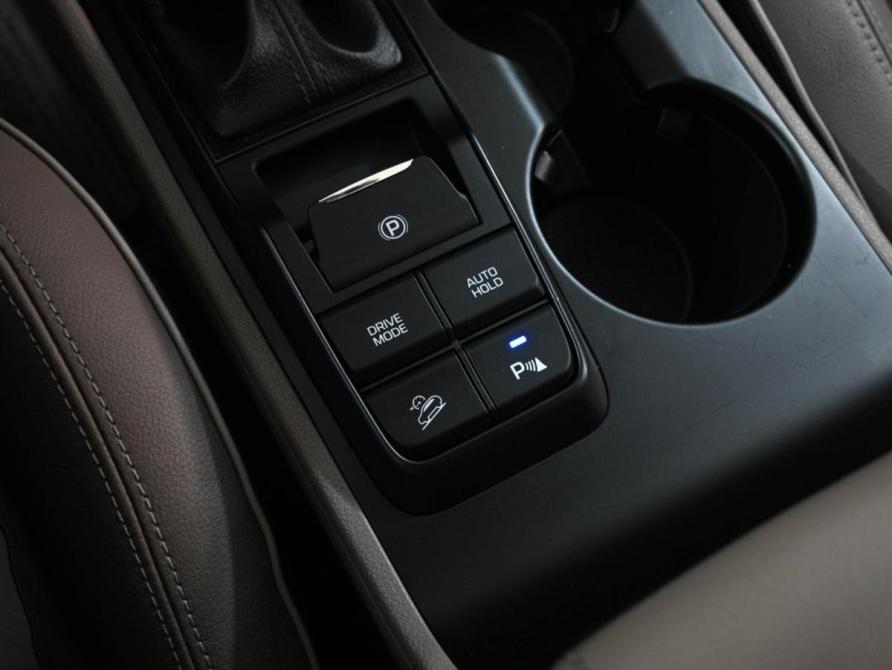 Hyundai Tucson III Рестайлинг Ростов-на-Дону  - изображение 19