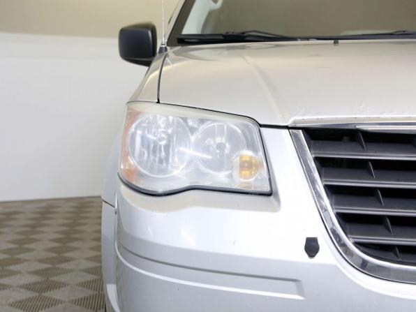 Chrysler Town &amp; Country V с пробегом 2008 года, цена 825 000 рублей, 260000 км, минивэн, Автокод Объявления