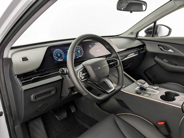 Omoda C5 I с пробегом 2025 года, цена 2 300 000 рублей, 1536 км, внедорожник, Автокод Объявления