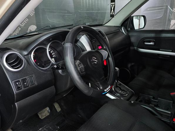 Suzuki Grand Vitara II Рестайлинг с пробегом 2010 года, цена 1 070 000 рублей, 179300 км, внедорожник, Автокод Объявления