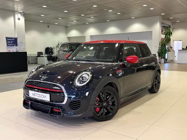 Mini Hatch III (F55/F56) Рестайлинг с пробегом 2021 года, цена 3 878 000 рублей, 23666 км, хэтчбек, Автокод Объявления
